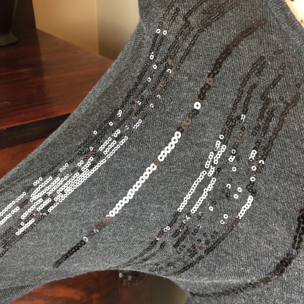 Buffalo Gray L/S Sequined Sweater. Size SP. - Picture 3 of 6